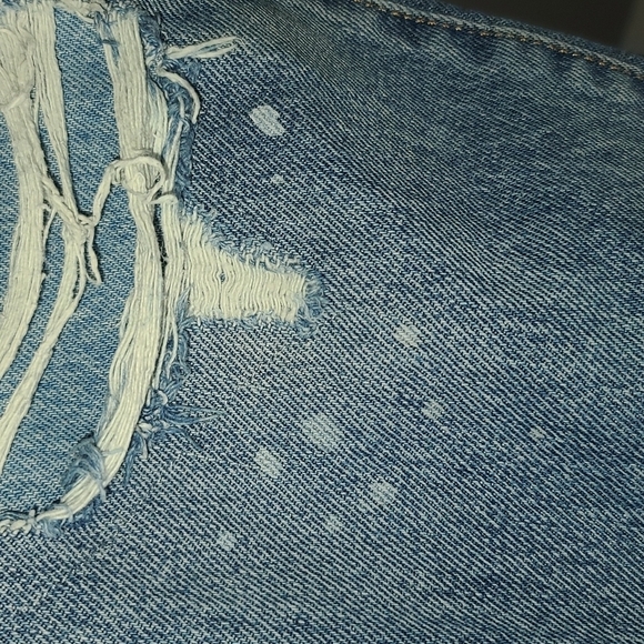 Levi's Original Fit High Rise Distressed Jeans - Picture 7 of 13
